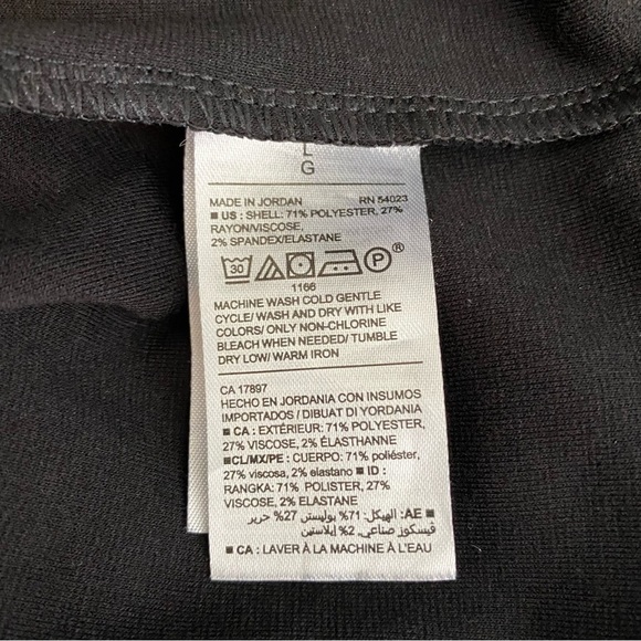 Old Navy Black Shift Dress - Picture 8 of 8